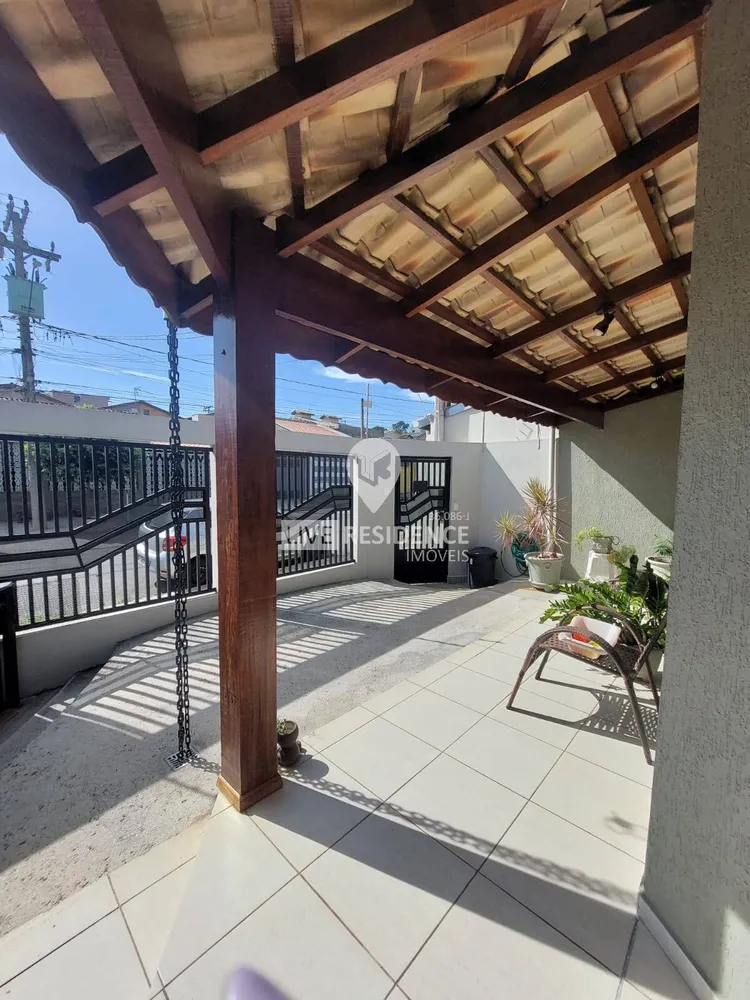 Casa, 3 quartos, 324 m² - Foto 3