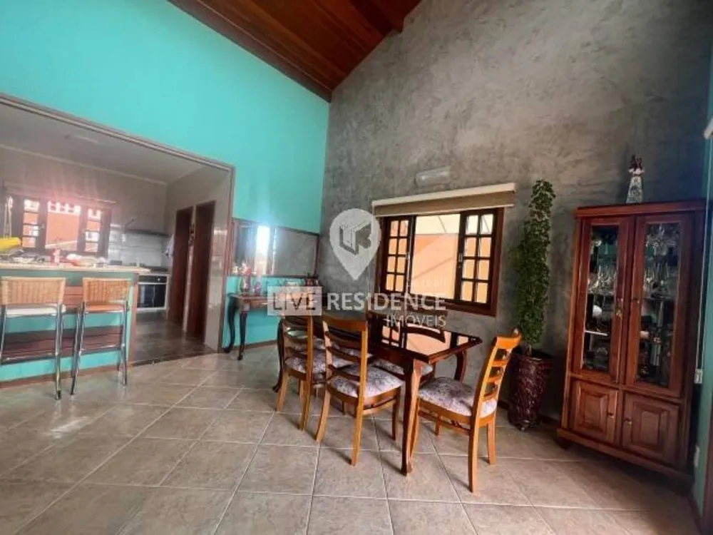Casa, 3 quartos, 340 m² - Foto 2