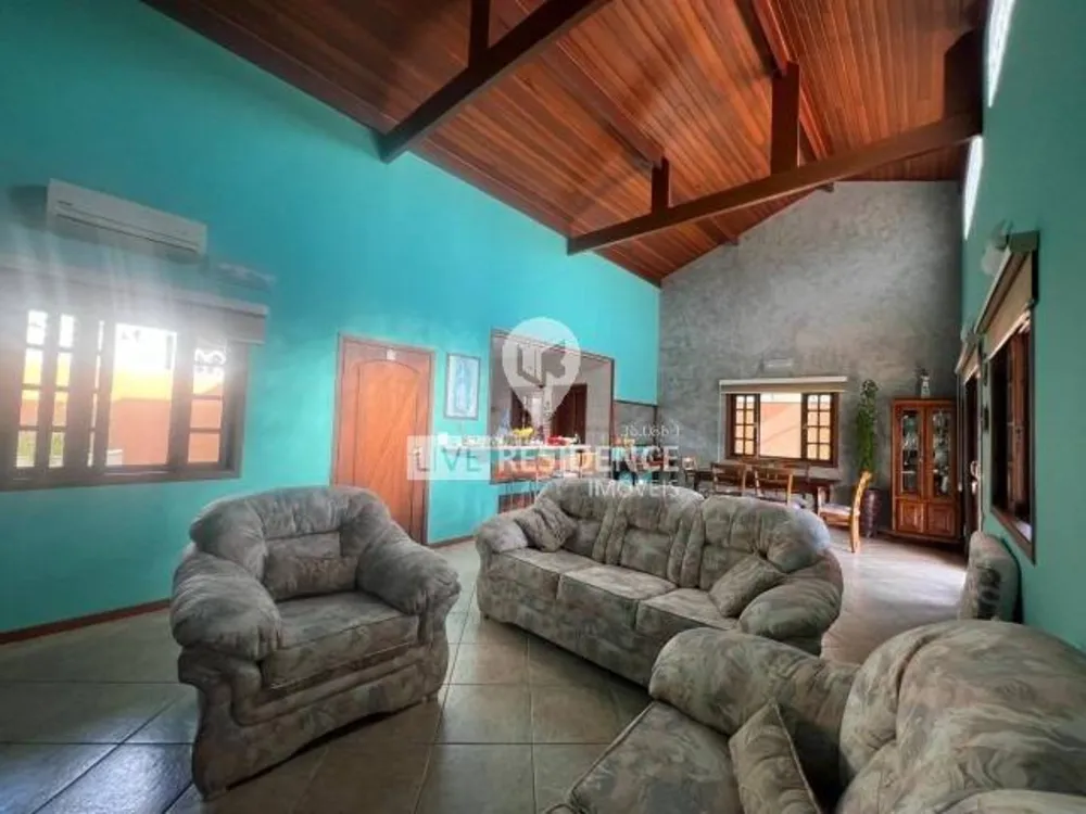 Casa, 3 quartos, 340 m² - Foto 3