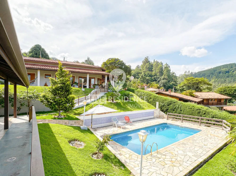 Casa, 3 quartos, 316 m² - Foto 1