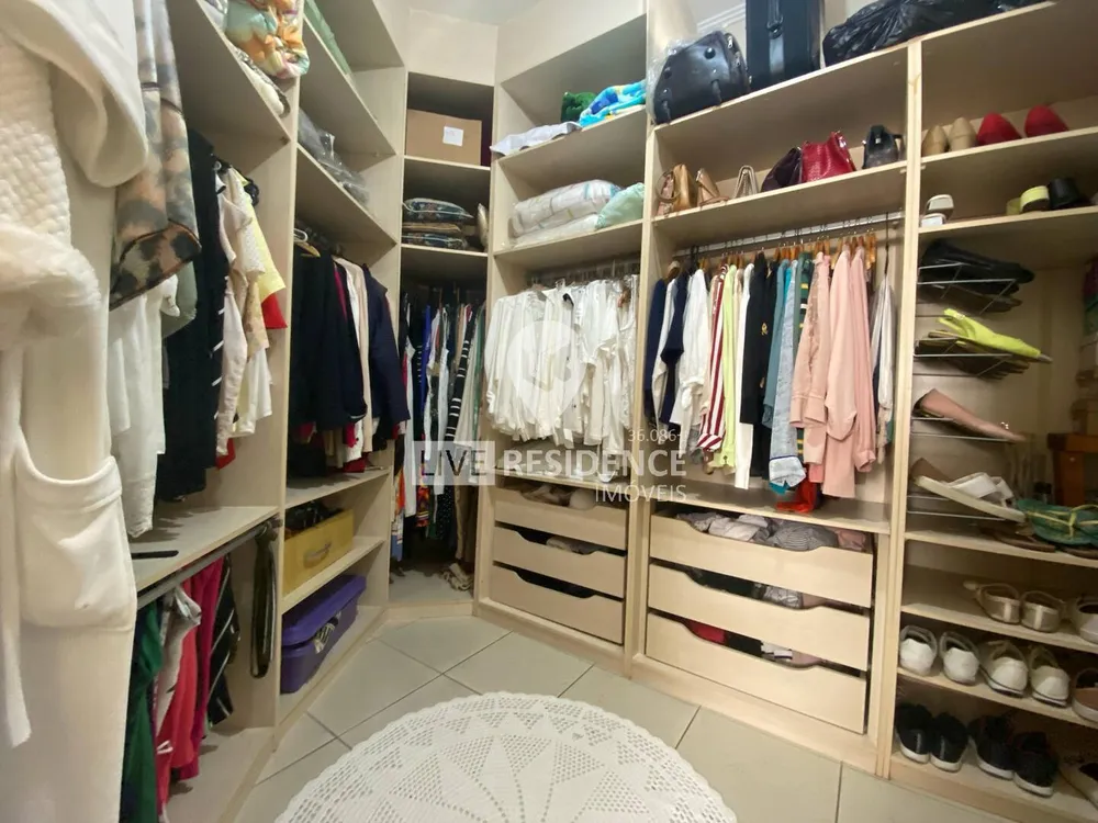 Casa, 4 quartos, 238 m² - Foto 9
