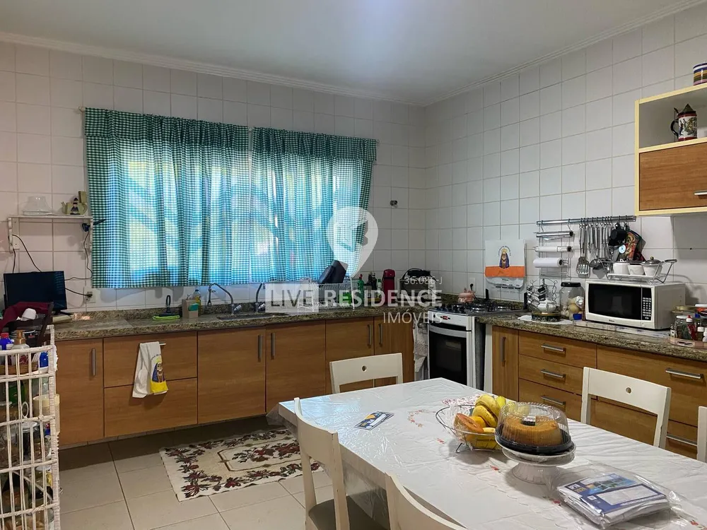 Casa, 4 quartos, 238 m² - Foto 6