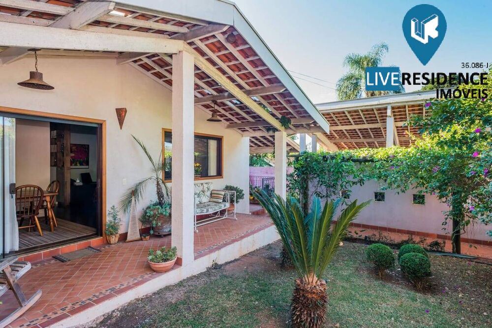 Casa à venda com 3 quartos, 500m² - Foto 2
