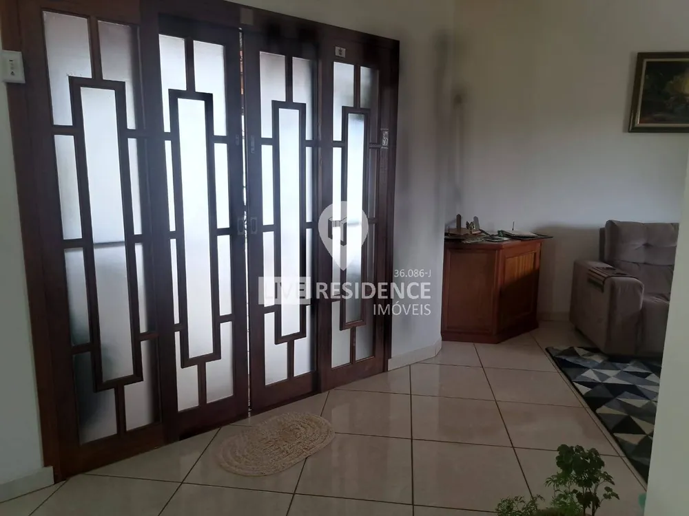 Casa, 3 quartos, 177 m² - Foto 1