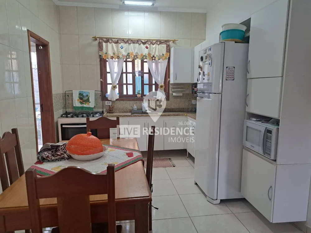 Casa, 3 quartos, 177 m² - Foto 8