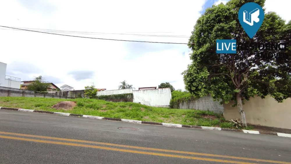 Terreno, 301 m² - Foto 1
