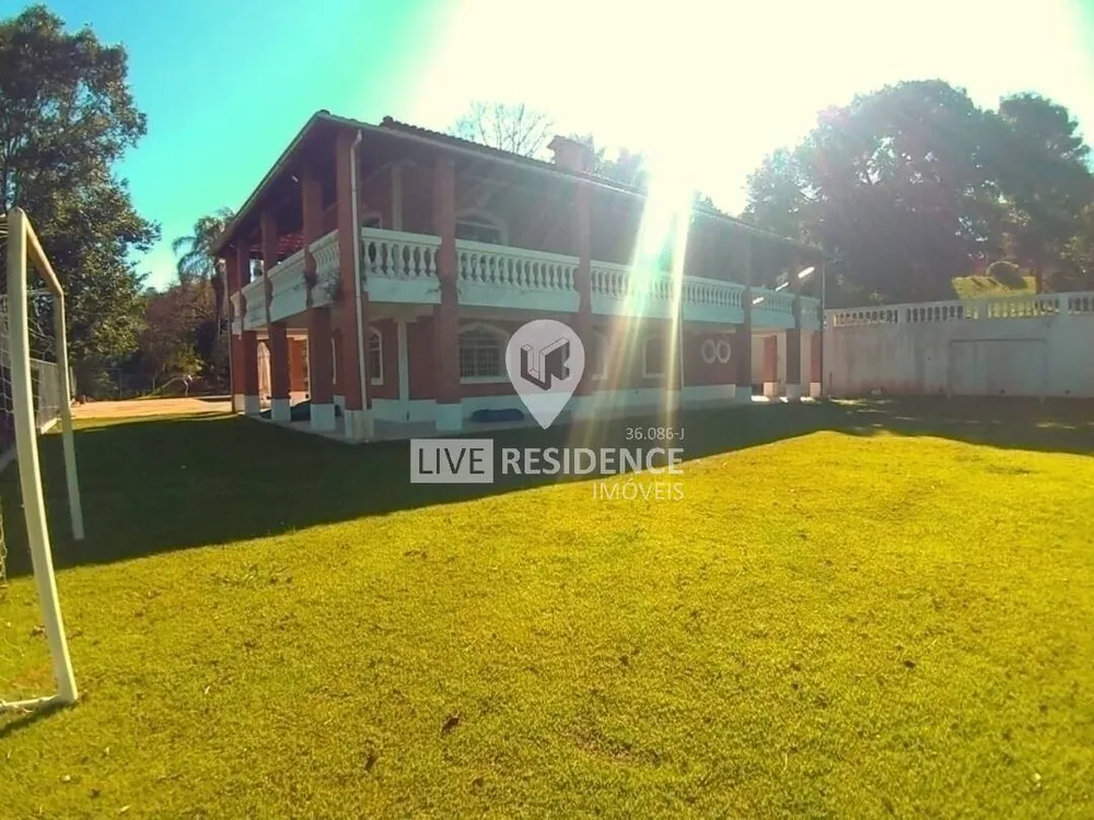 Casa, 6 quartos, 984 m² - Foto 1