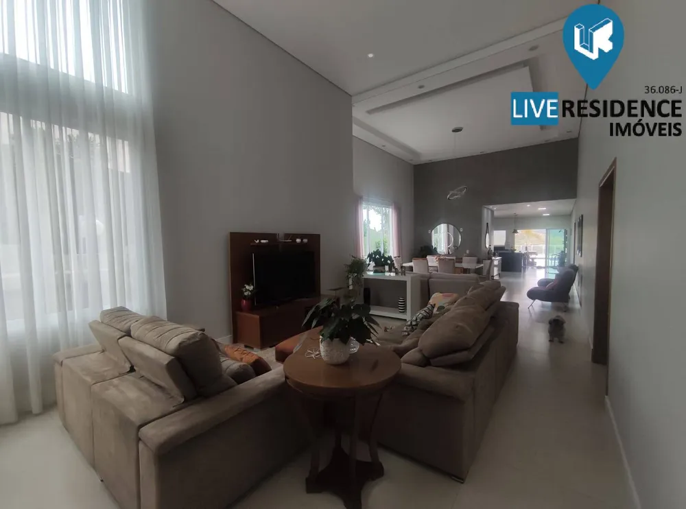 Casa, 3 quartos, 381 m² - Foto 1
