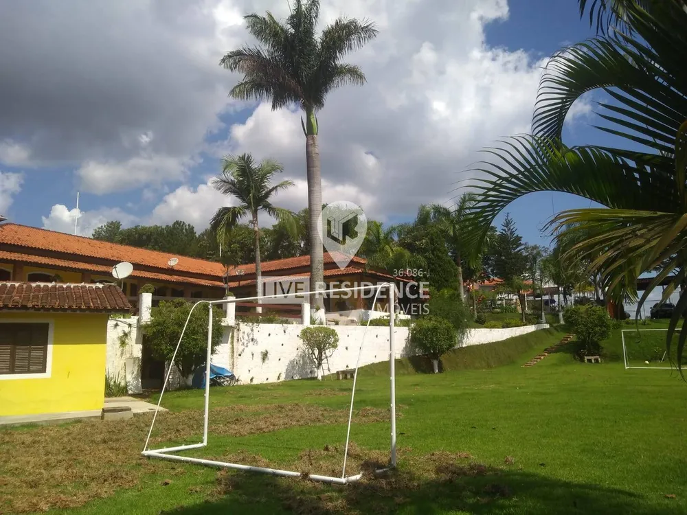 Casa, 6 quartos, 541 m² - Foto 1
