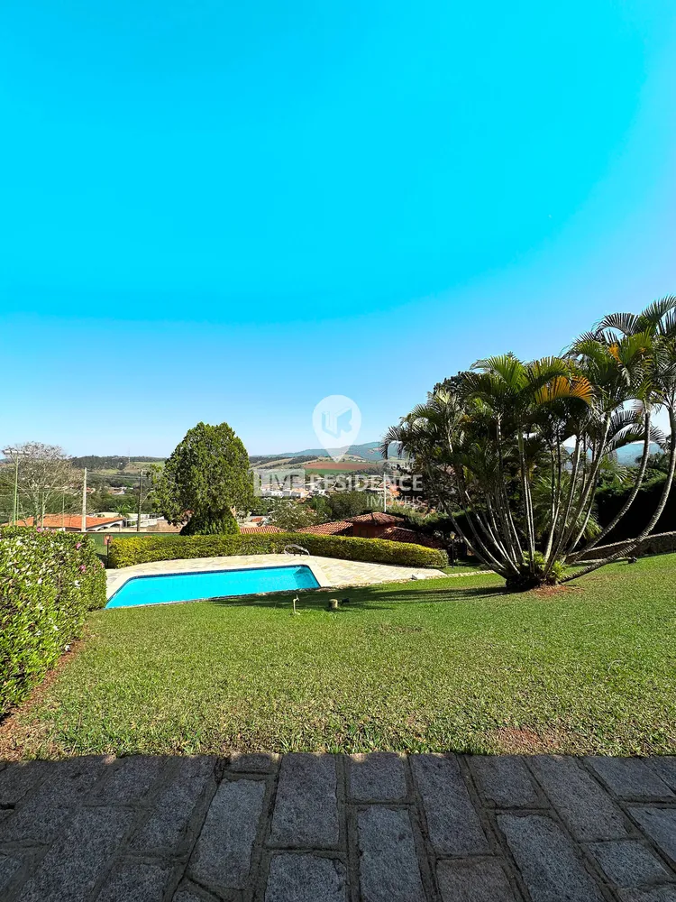 Casa, 4 quartos, 350 m² - Foto 1