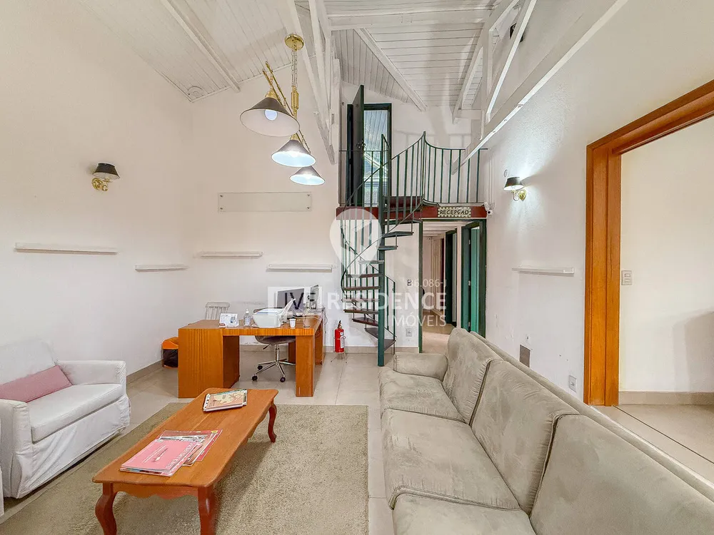 Casa, 6 quartos, 273 m² - Foto 2
