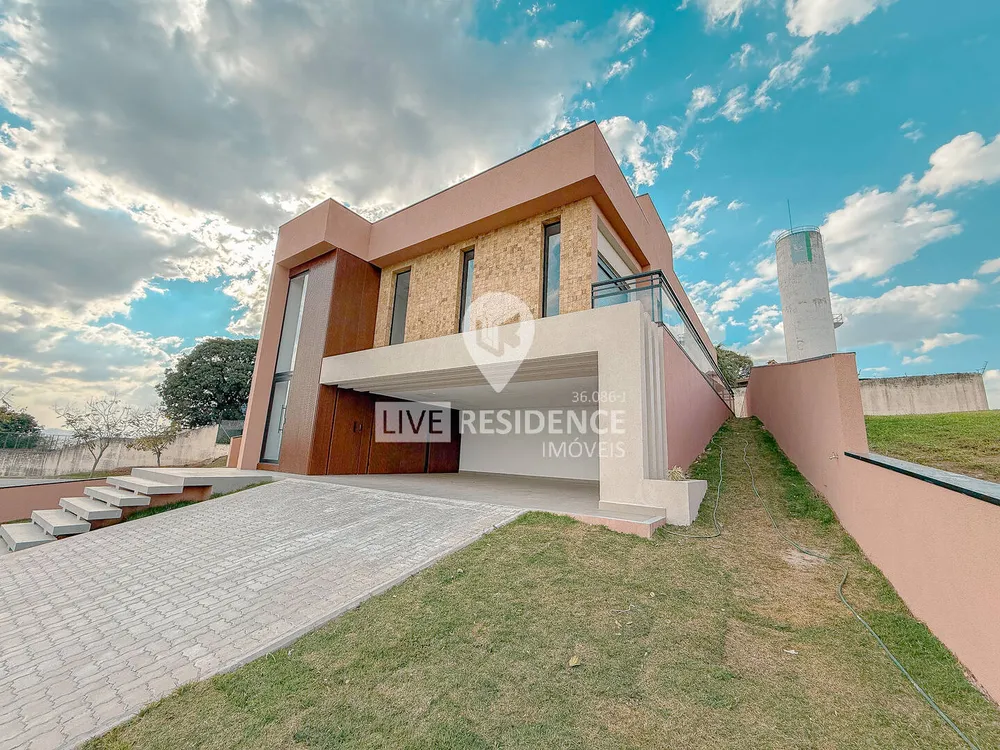 Casa, 3 quartos, 270 m² - Foto 1