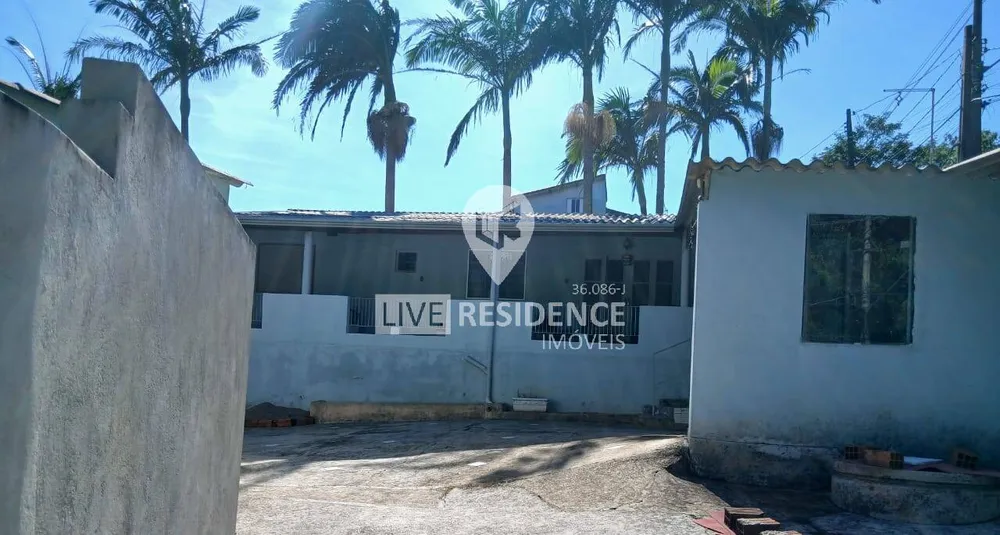 Casa, 4 quartos, 179 m² - Foto 1
