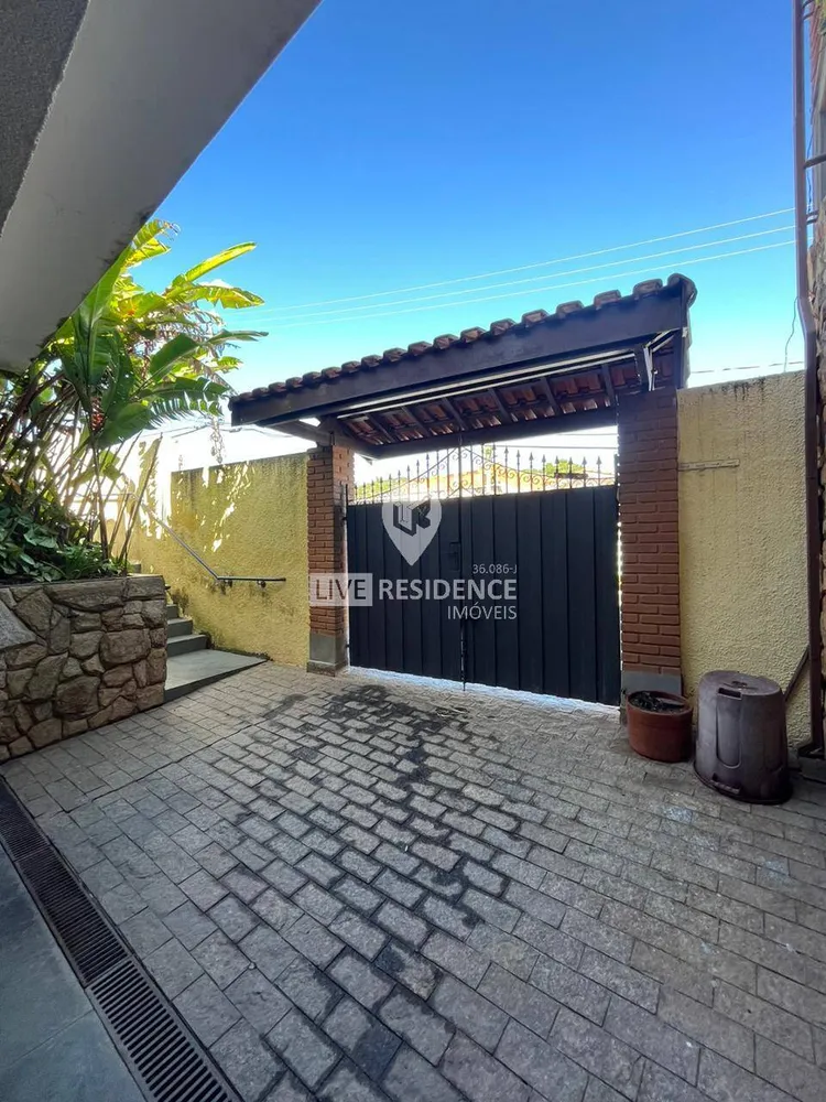 Casa, 3 quartos, 246 m² - Foto 12