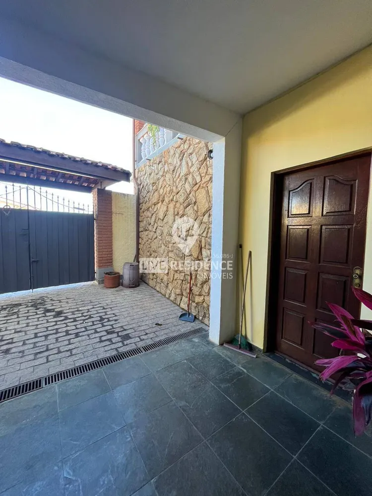 Casa, 3 quartos, 246 m² - Foto 11