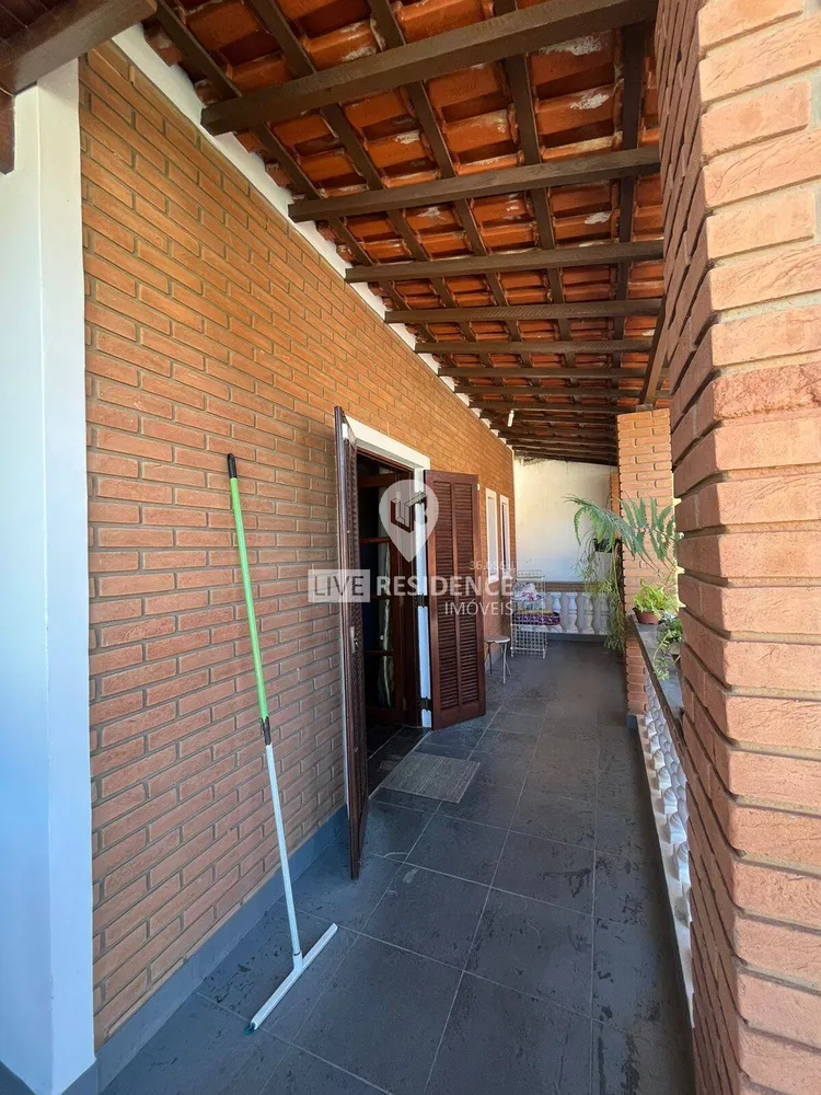 Casa, 3 quartos, 246 m² - Foto 4