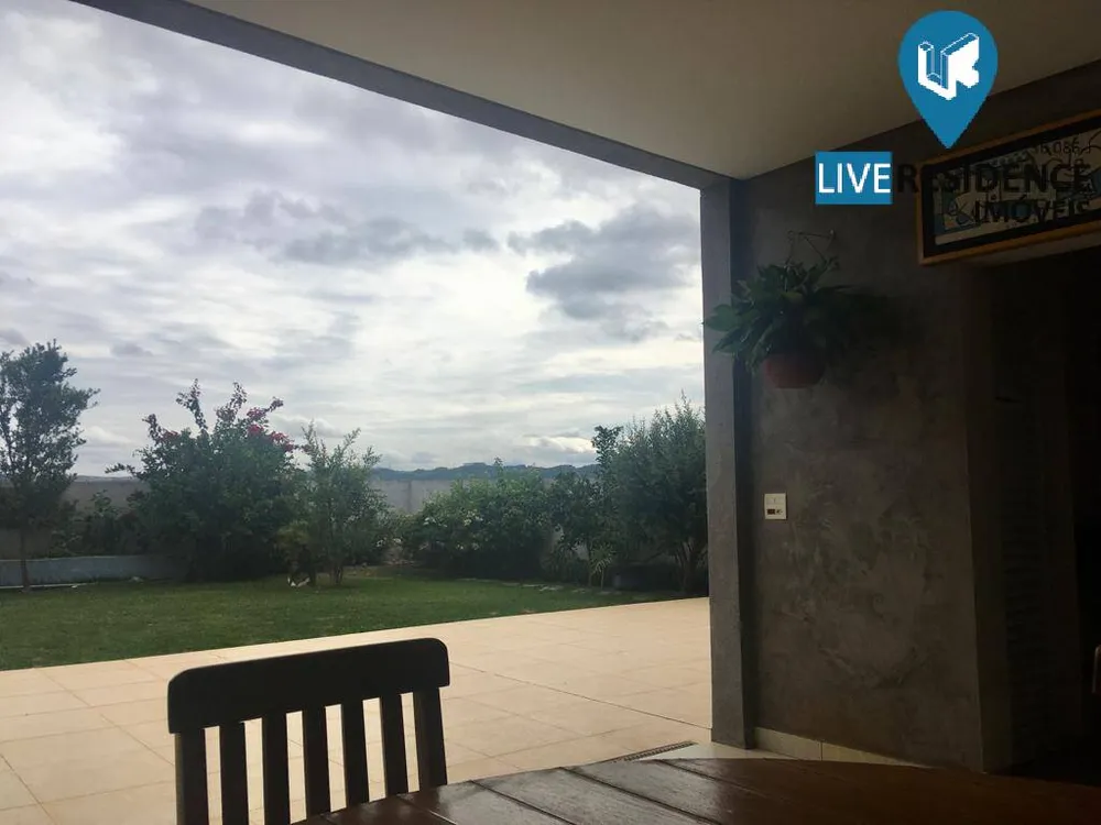 Casa, 3 quartos, 220 m² - Foto 4