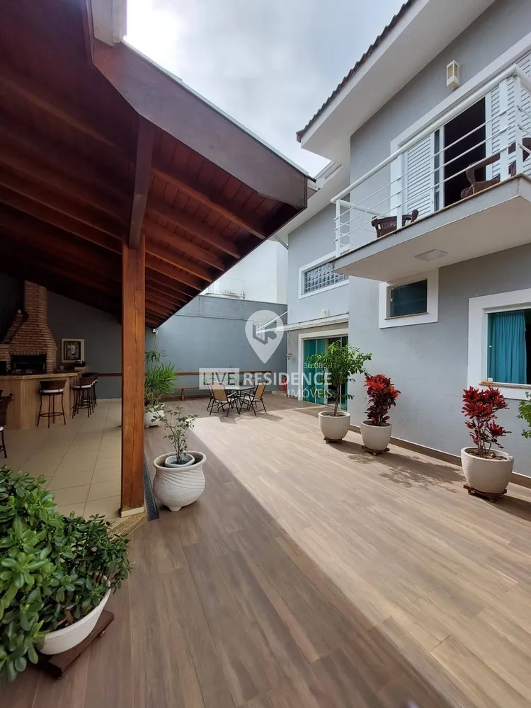 Casa, 3 quartos, 276 m² - Foto 11