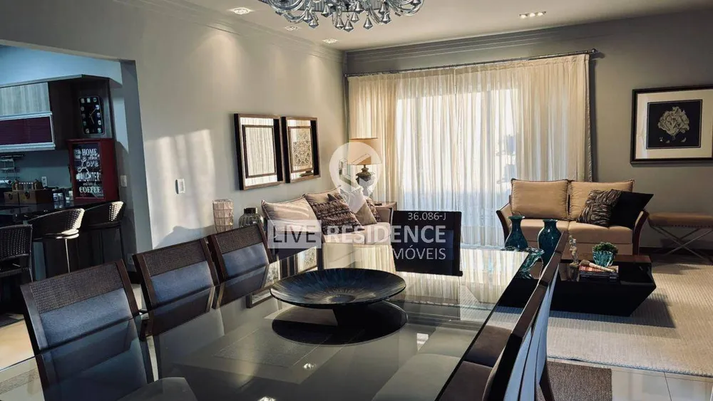 Casa, 3 quartos, 330 m² - Foto 1