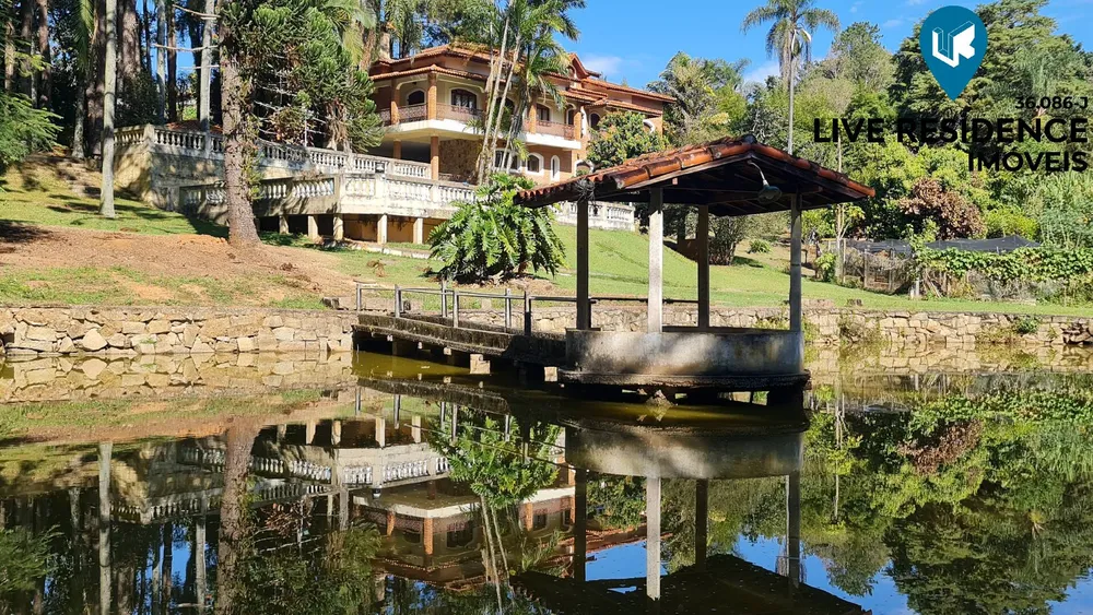 Casa, 5 quartos, 374 m² - Foto 1