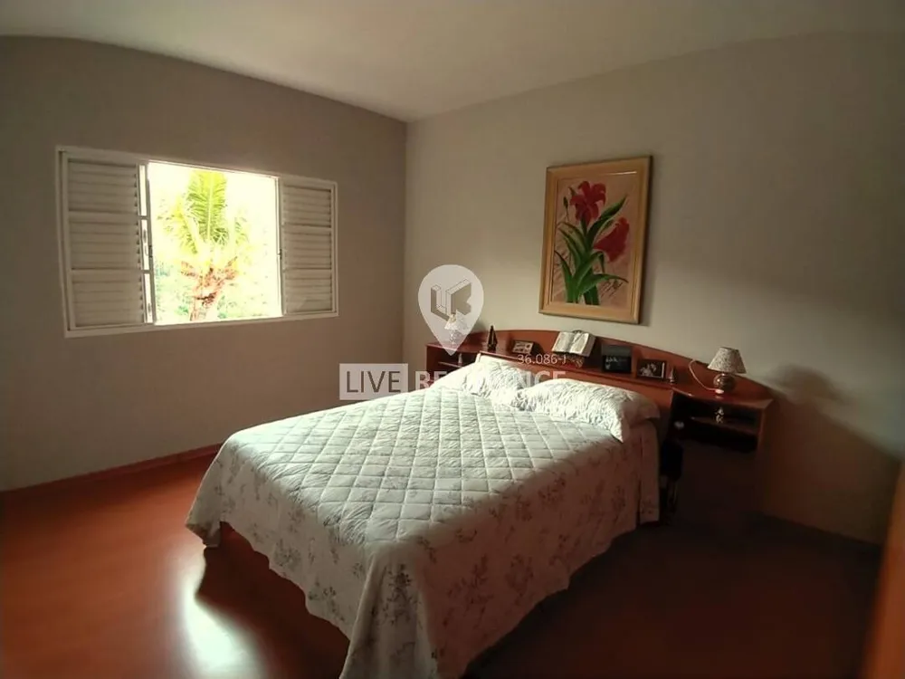 Casa, 3 quartos, 278 m² - Foto 11