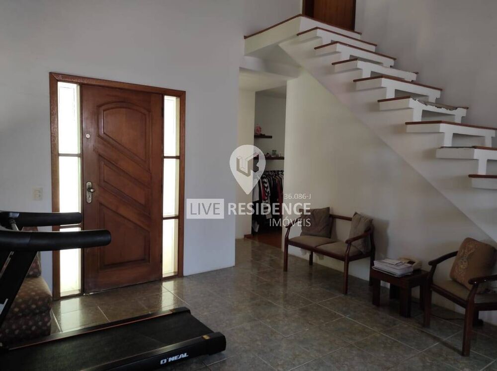 Casa à venda com 4 quartos, 453m² - Foto 4