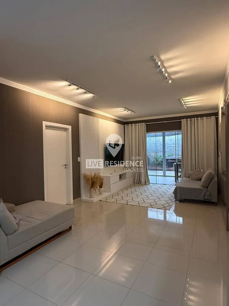 Casa, 3 quartos, 232 m² - Foto 11