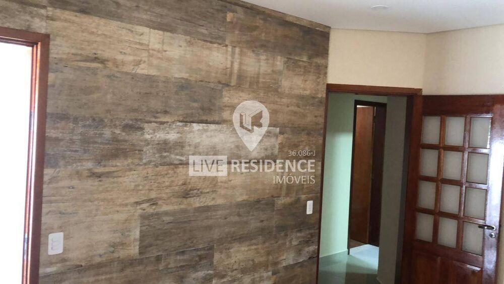 Casa à venda com 3 quartos, 98m² - Foto 4