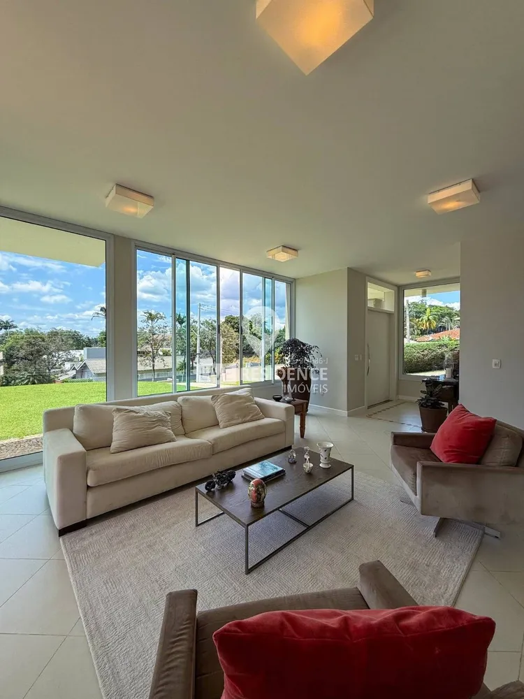 Casa, 3 quartos, 338 m² - Foto 2