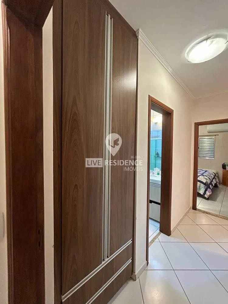 Casa, 3 quartos, 214 m² - Foto 12