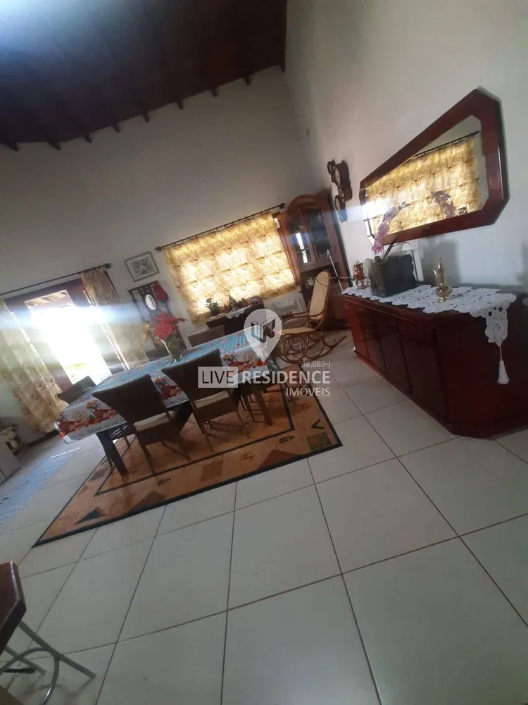 Casa, 3 quartos, 210 m² - Foto 8