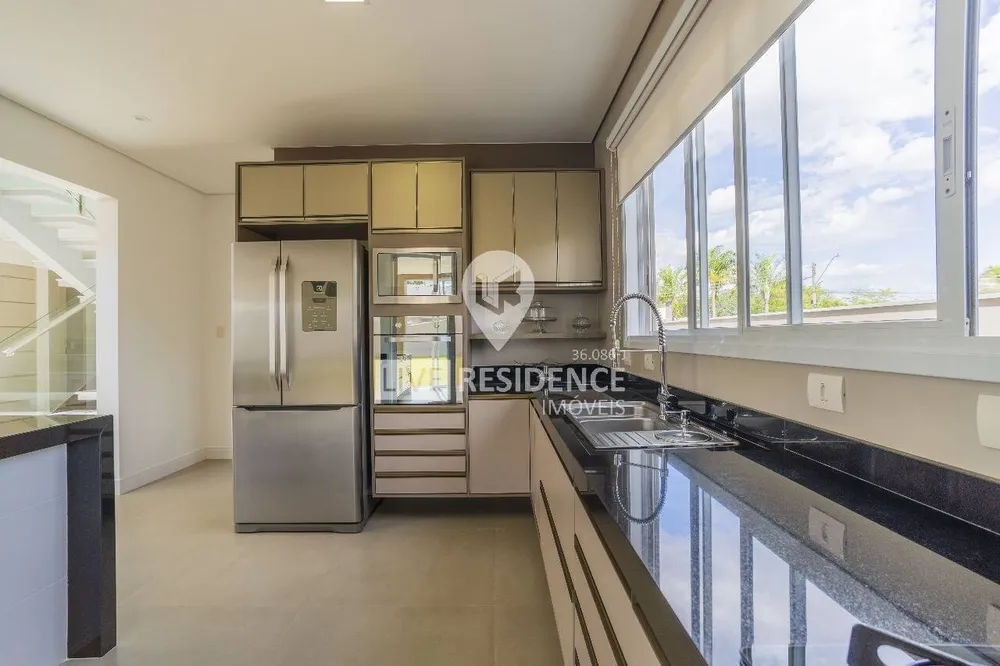 Casa, 4 quartos, 489 m² - Foto 1