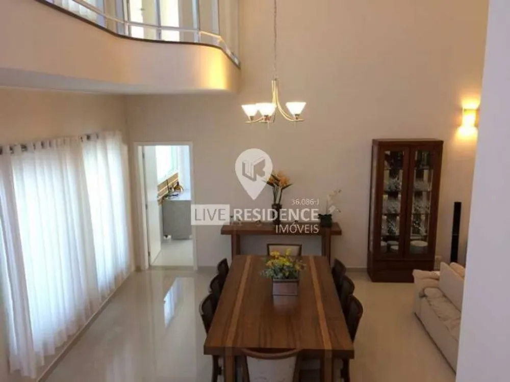 Casa, 3 quartos, 527 m² - Foto 1