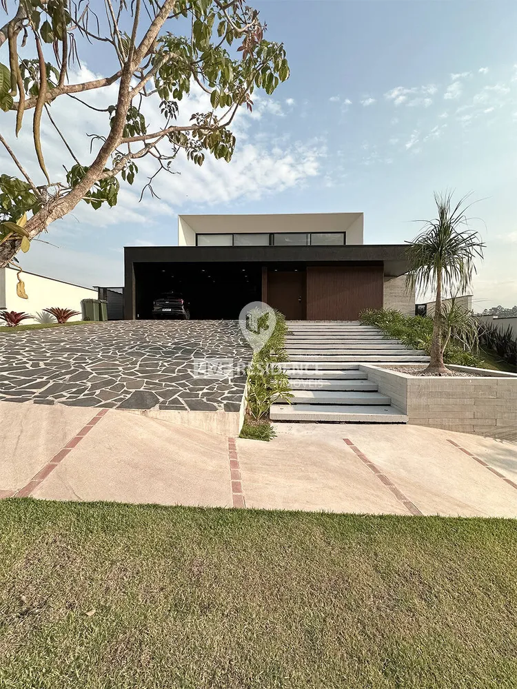 Casa, 4 quartos, 384 m² - Foto 1