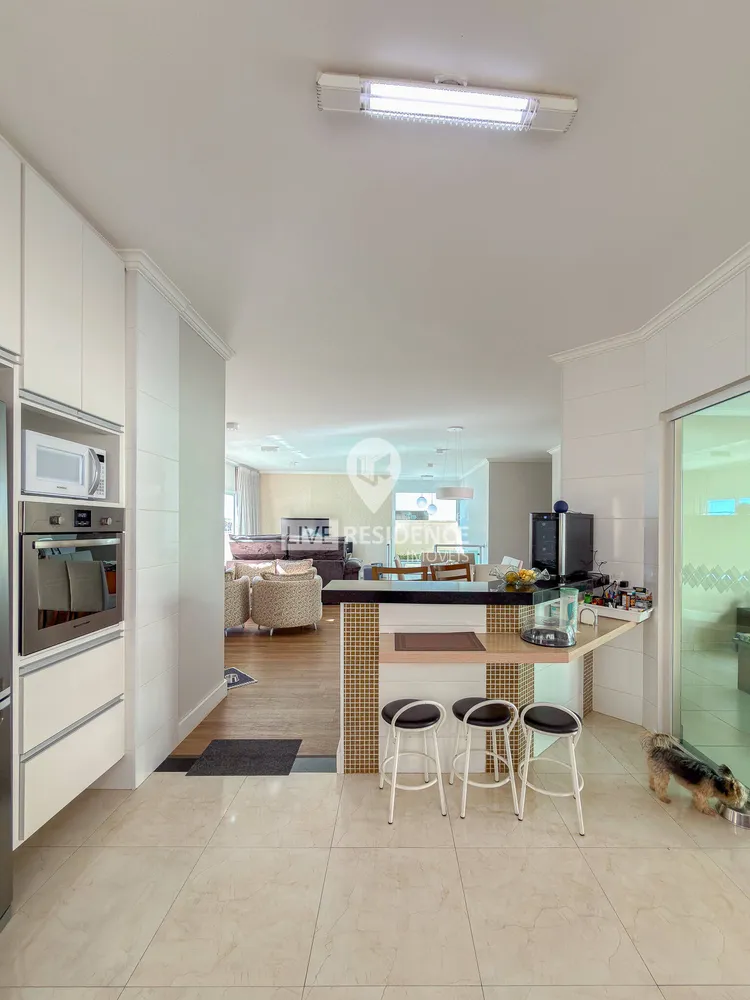 Casa, 3 quartos, 237 m² - Foto 11