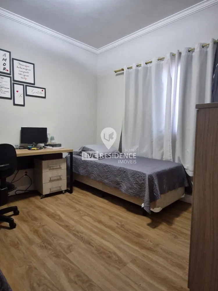Casa, 3 quartos, 237 m² - Foto 5