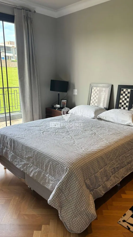 Casa, 4 quartos, 378 m² - Foto 1