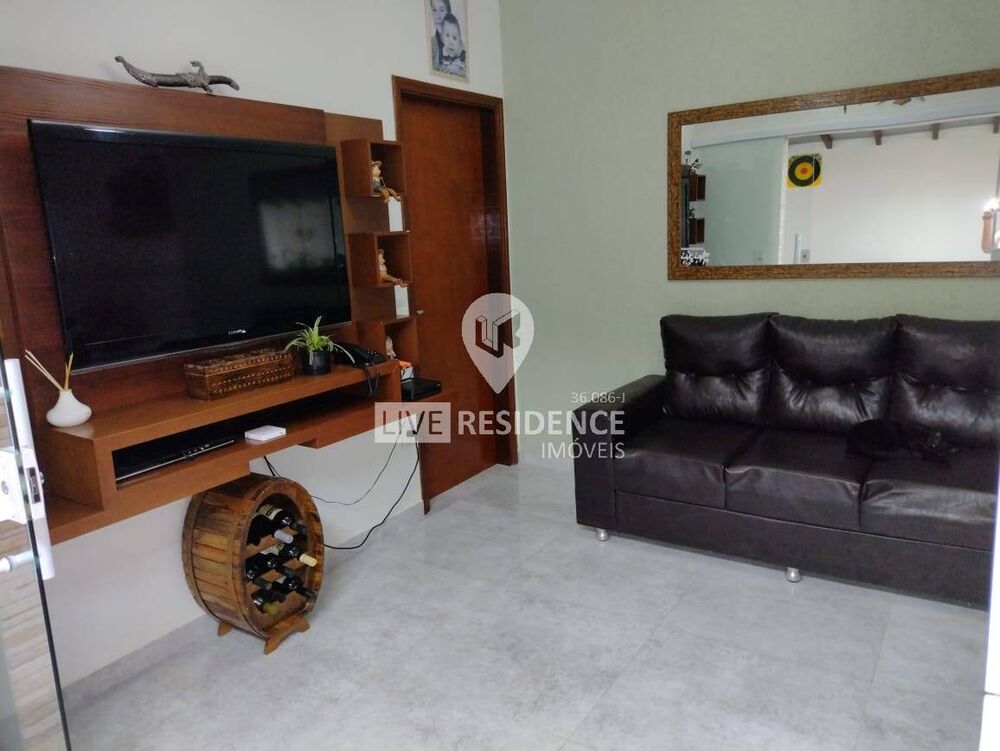Casa à venda com 2 quartos, 123m² - Foto 2