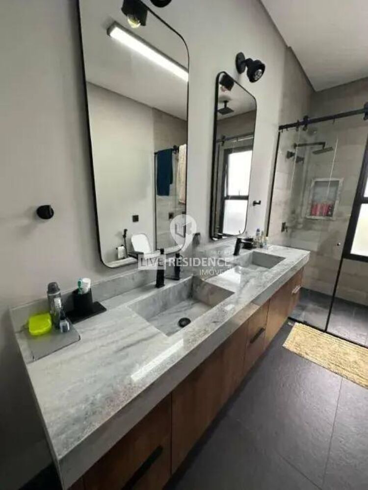 Casa à venda com 3 quartos, 280m² - Foto 4