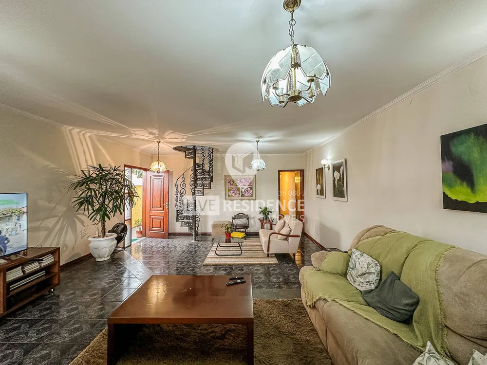 Casa, 3 quartos, 426 m² - Foto 2