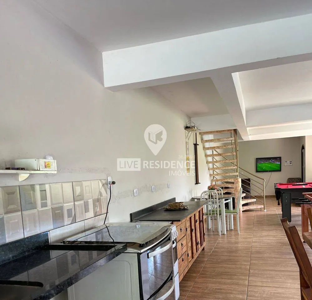 Casa, 3 quartos, 250 m² - Foto 8