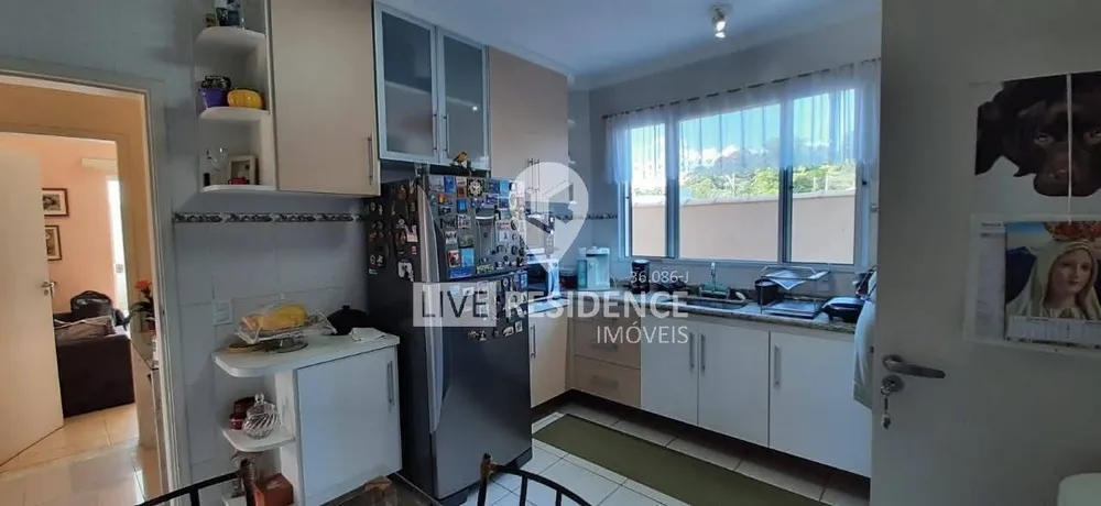 Casa, 4 quartos, 252 m² - Foto 2