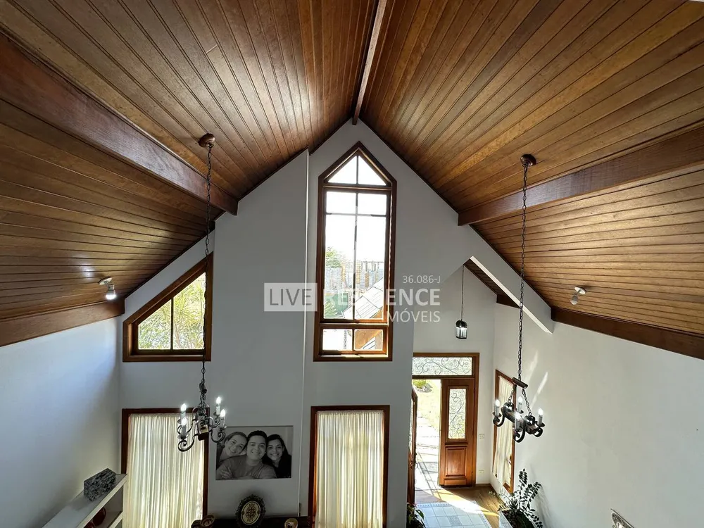 Casa, 3 quartos, 335 m² - Foto 2