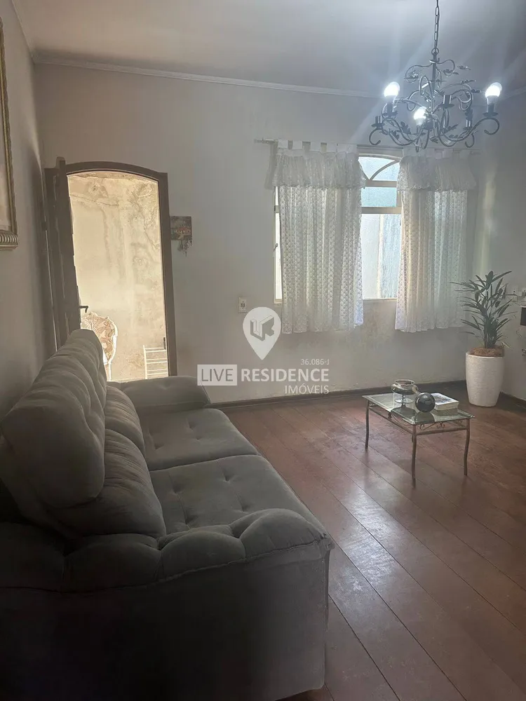 Casa, 1 quarto, 217 m² - Foto 2