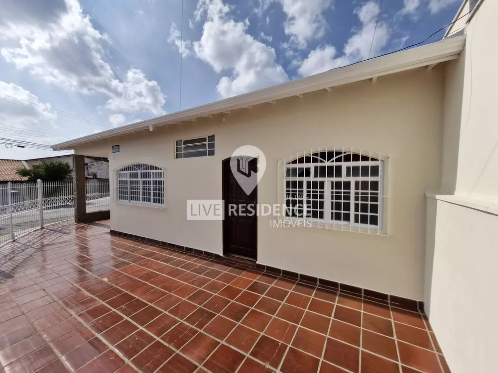 Casa à venda com 3 quartos, 150m² - Foto 3