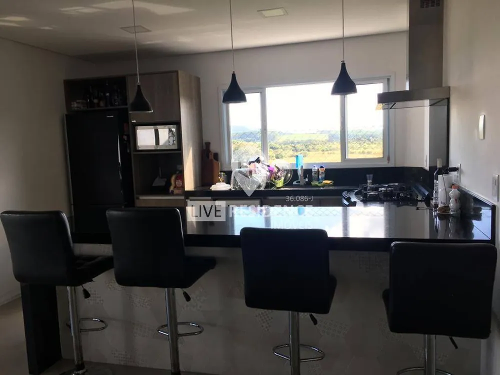 Casa, 3 quartos, 240 m² - Foto 2