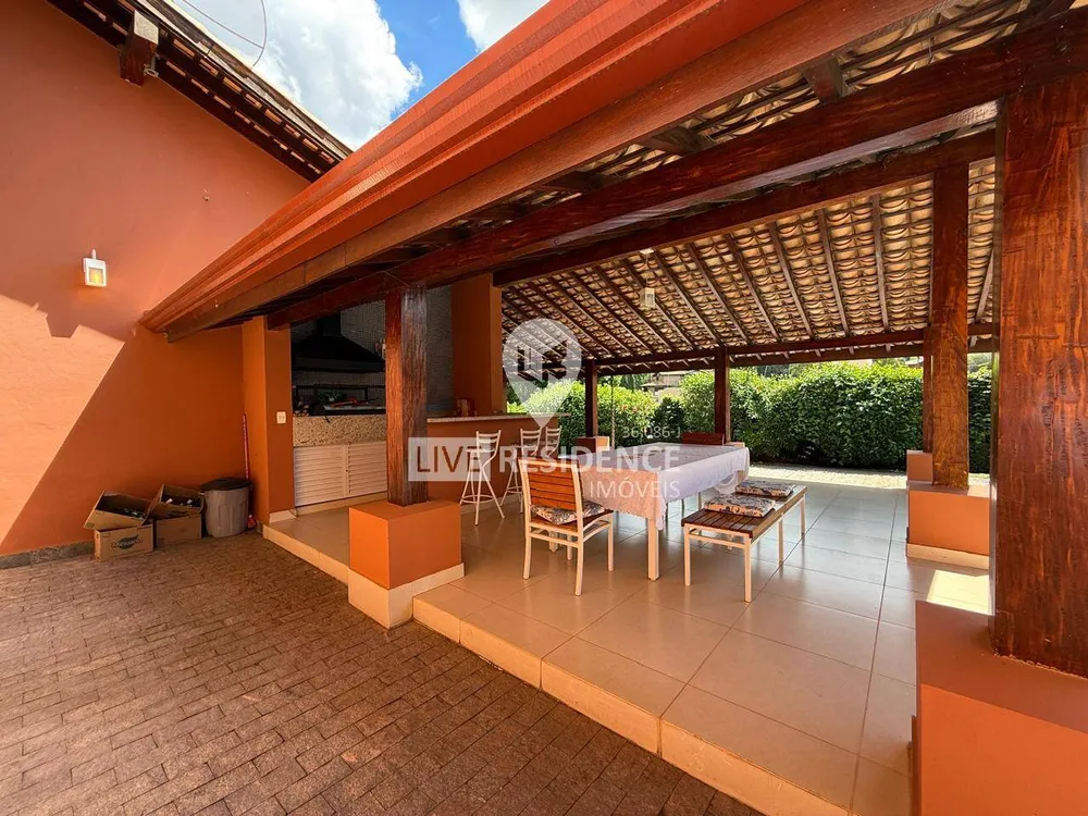Casa, 4 quartos, 360 m² - Foto 1
