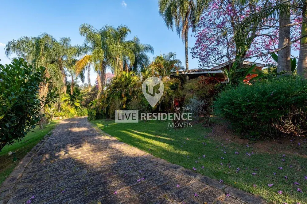 Casa, 6 quartos, 986 m² - Foto 1