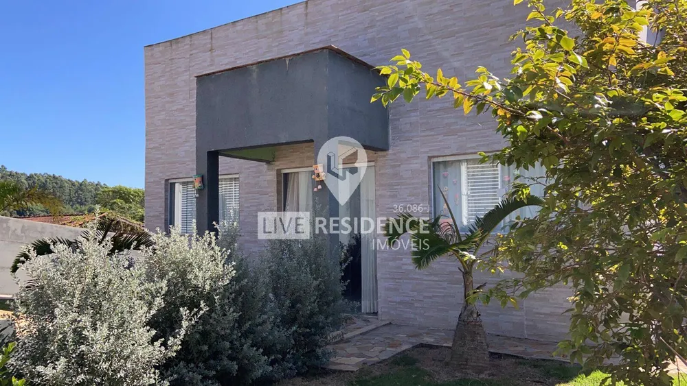 Casa, 4 quartos, 276 m² - Foto 1