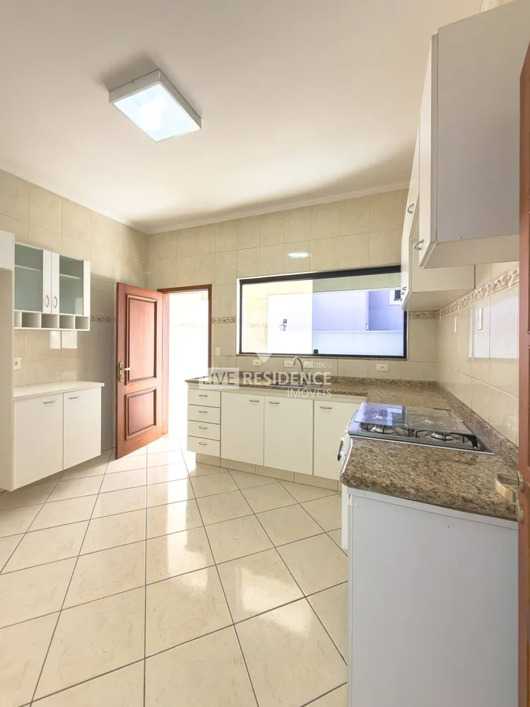 Casa, 3 quartos, 250 m² - Foto 12